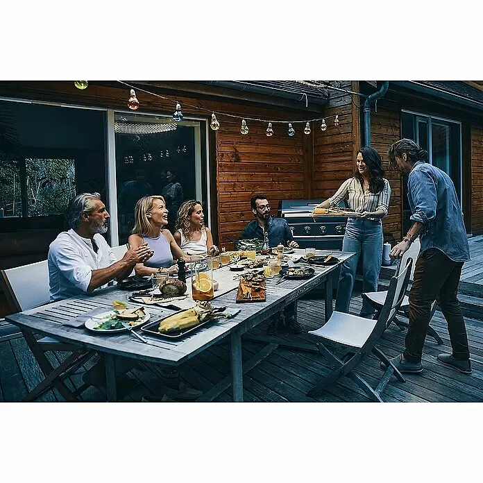 Campingaz Gasgrill 4 Series Premium - Grillfläche (B x T): 72 x 46 cm, 13,6 kW, Anzahl Brenner: 4 - Anwendungsbeispiel