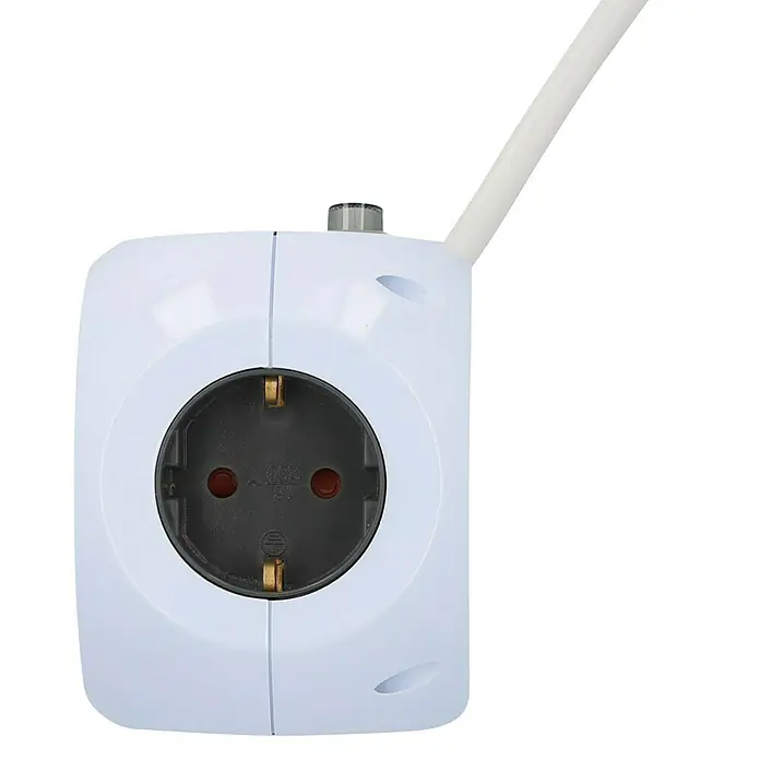 Blaupunkt Steckdosenwürfel mit Induktion - Weiß, 1,4 m, IP20 - Eine weiße Steckdose mit einem Stromkabel, die aus der Oberseite herausragt, vor einem schwarzen Hintergrund.
