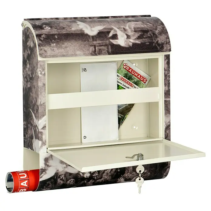 Wandbriefkasten - L x B x H: 12 x 38 x 45 cm, Stahl, Zeitungsfach, Märchen - Hier ist ein offener Briefkasten mit Zeitungshalter, der ein einzigartiges Design aufweist, mit Briefen und einem Katalog im Inneren.
