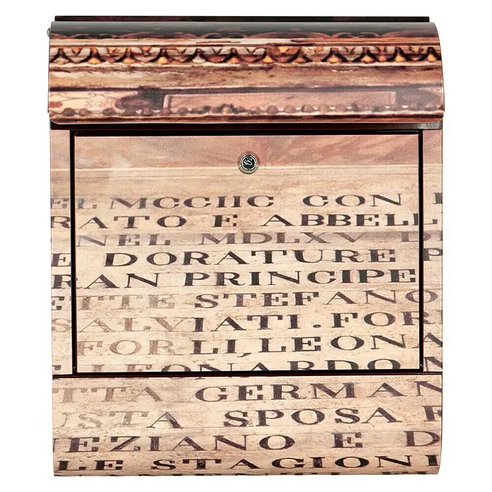 Wandbriefkasten - L x B x H: 12 x 38 x 45 cm, Stahl, Zeitungsfach, Schrift - Elegantes Briefkasten-Design mit historischem Schriftmuster, das jedem Eingangsbereich einen Hauch von Geschichte und Stil verleiht.
