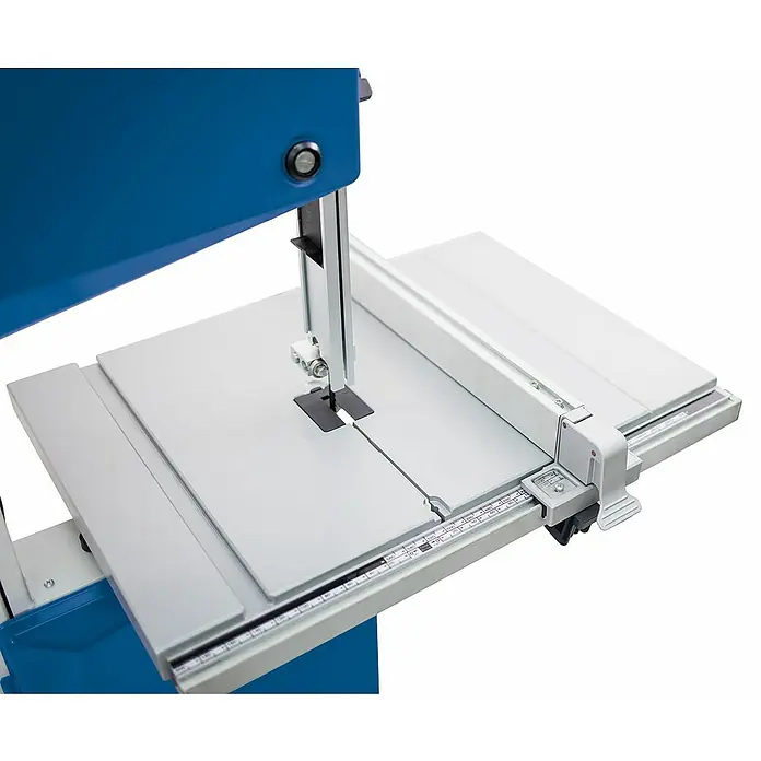 Scheppach Bandsäge HBS 400 - 750 W, Durchlasshöhe: 170 mm, Durchlassbreite: 305 mm - Abbildung einer Bandsäge, die ein Werkzeug zum Schneiden verschiedener Materialien ist, mit einem Sägeblatt und einem Arbeitstisch.