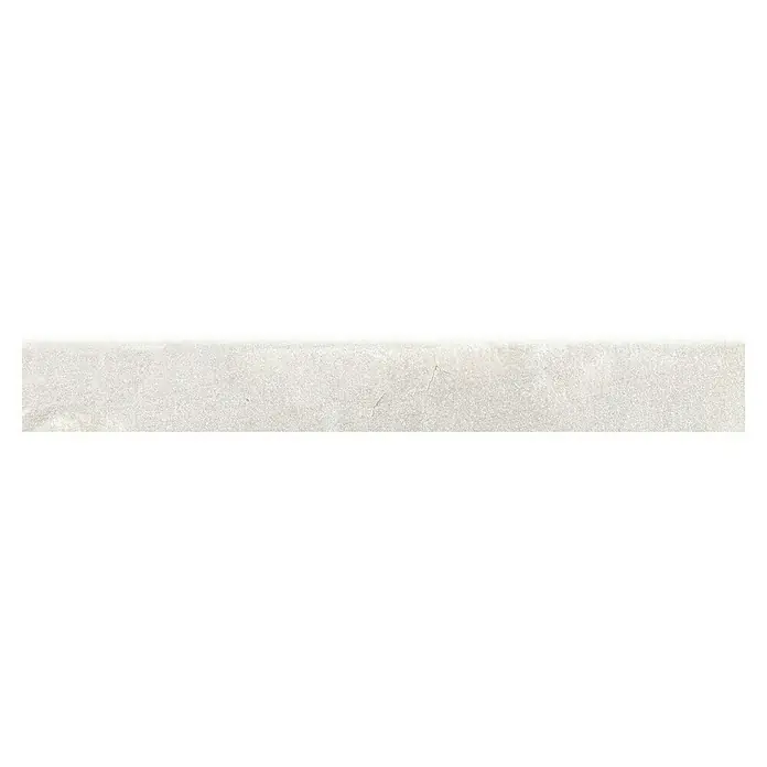 Zócalo cerámico Alter - 8 x 60 cm, Blanco, Mate - Una sola baldosa alargada en un tono claro, ideal para interiores modernos. El diseño es simple y elegante y versátil.