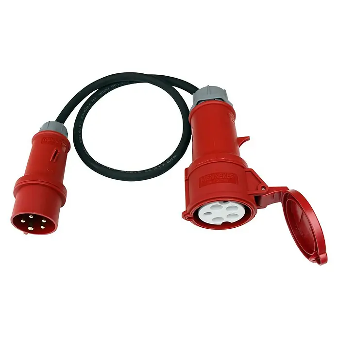 Mennekes CEE-Adapterleitung - 400 V - Mennekes Starkstrom-Adapterkabel mit einem 5-poligen Stecker und einer 5-poligen Kupplung in roter Ausführung für den industriellen Einsatz.