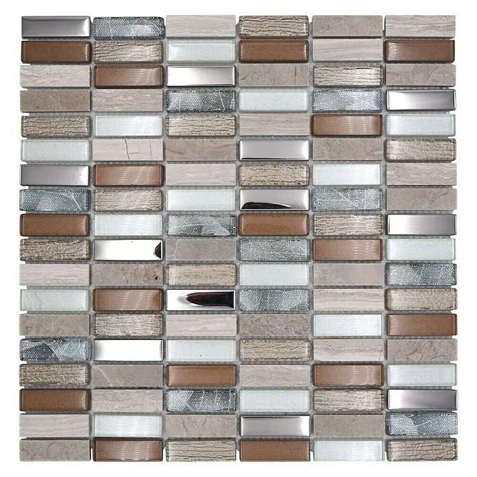 Mosaikfliese Rechteck Crystal Mix XCM SM68 - 29,8 x 30,4 cm, Beige/Braun, Glänzend - Nahaufnahme einer quadratischen Fliese mit rechteckigen Mosaikstücken in Braun-, Beige- und Silbertönen für die Wandgestaltung.