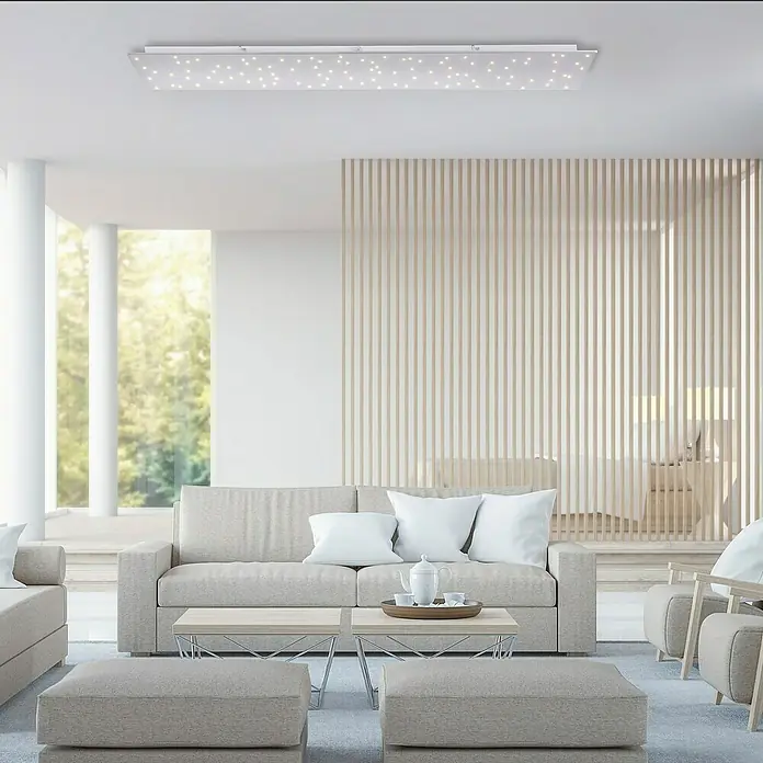 Just Light LED-Panel - 18 W, L x B x H: 100 x 25 x 4 cm, Weiß - Eine moderne Wohnzimmeransicht mit einer stilvollen LED-Deckenleuchte, die ein sternenähnliches Muster erzeugt und für eine angenehme Atmosphäre sorgt.