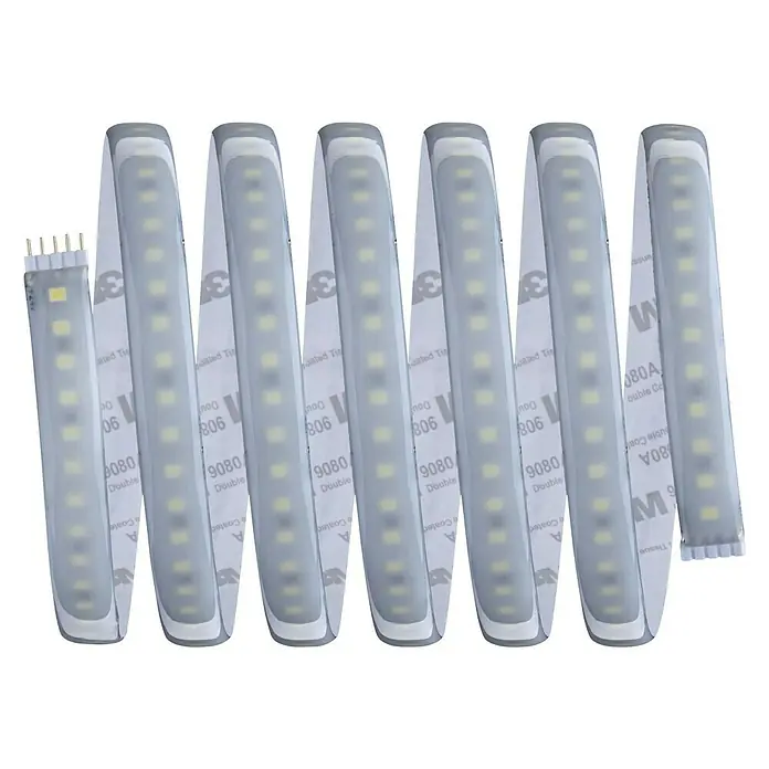 Paulmann MaxLED LED-Band 1000 Stripe - L x H: 2,5 m x 4 mm, Silber - Nahaufnahme einer LED-Leiste mit Klebestreifen auf einer schwarzen Oberfläche. Die Leiste hat mehrere kleine LEDs.