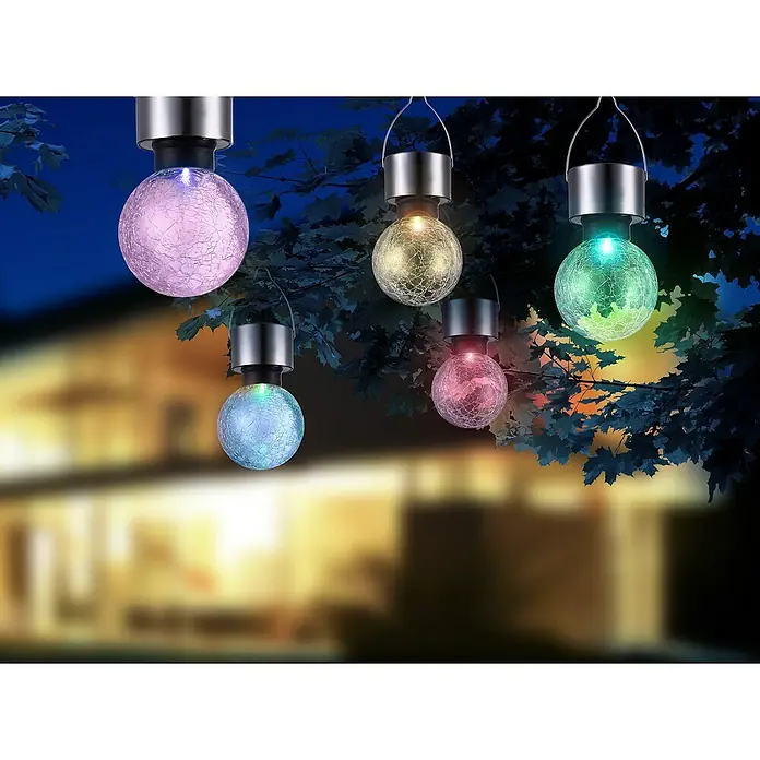BAUHAUS Solar-Hängeleuchte - Nickel, Klar, IP44 - Solarbetriebene Hängelampen mit Rissoptik in verschiedenen Farben, die eine stimmungsvolle Atmosphäre im Garten schaffen.
