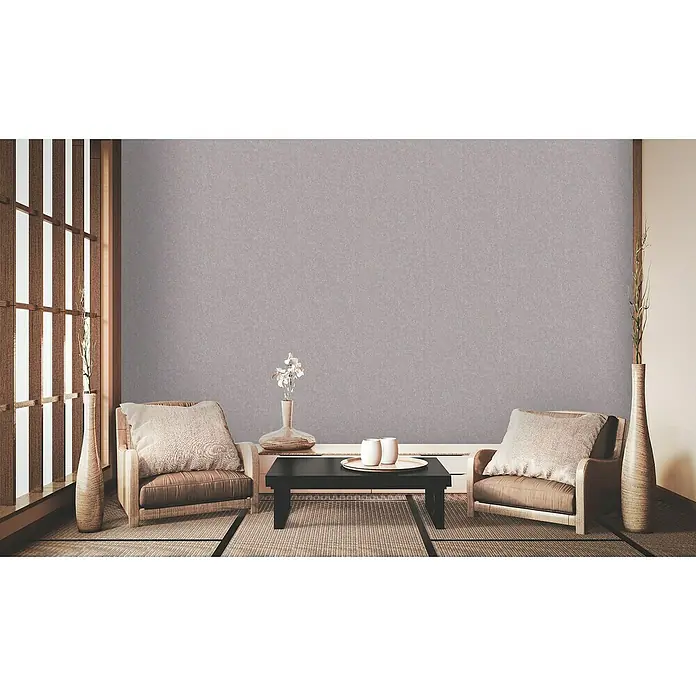 A.S. Création Metropolitan Stories II Vliestapete - Taupe, Uni, 10,05 x 0,53 m - Einladendes Zen-Interieur mit stilvoller Möblierung, harmonischen Farben und klaren Linien für eine entspannende Atmosphäre.