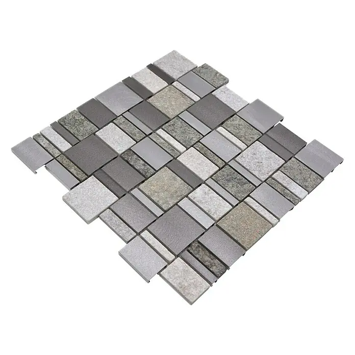 Mosaikfliese Mix XSA 515 - 29,6 x 29,8 cm, Silber, Matt - Ein Mosaikmuster mit verschiedenen Grautönen und Texturen für eine stilvolle Wand- oder Bodengestaltung.