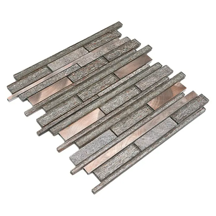 Mosaikfliese Verbund Crystal XAM GV74 - 29,8 x 31 cm, Beige/Braun, Glänzend - Nahaufnahme eines Mosaikfliesenmusters mit grauen und bronzefarbenen Akzenten, ideal für moderne Innendesigns.