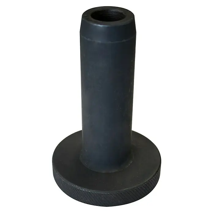 Güde Adapter Metall 33 - Passend für: Güde Benzin-Pfahlramme GPR 822 PRO und GPR 801 E - Nahaufnahme einer schwarzen zylindrischen Buchse mit Gewindeöffnung und gerändelter Basis.