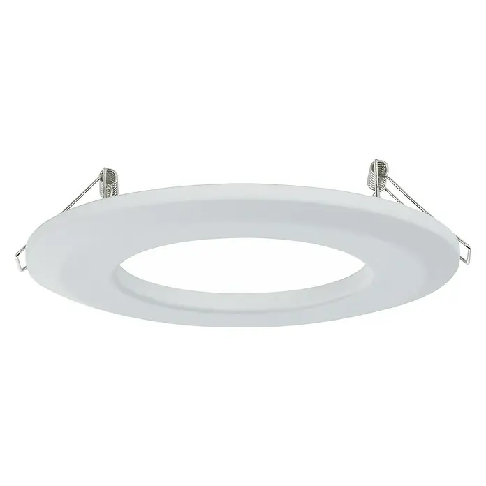 Paulmann Einbauadapter - Metall, Weiß, Durchmesser: 13 cm - Nahaufnahme einer runden, weißen LED-Deckenleuchte mit silberfarbenen Befestigungsfedern vor schwarzem Hintergrund.