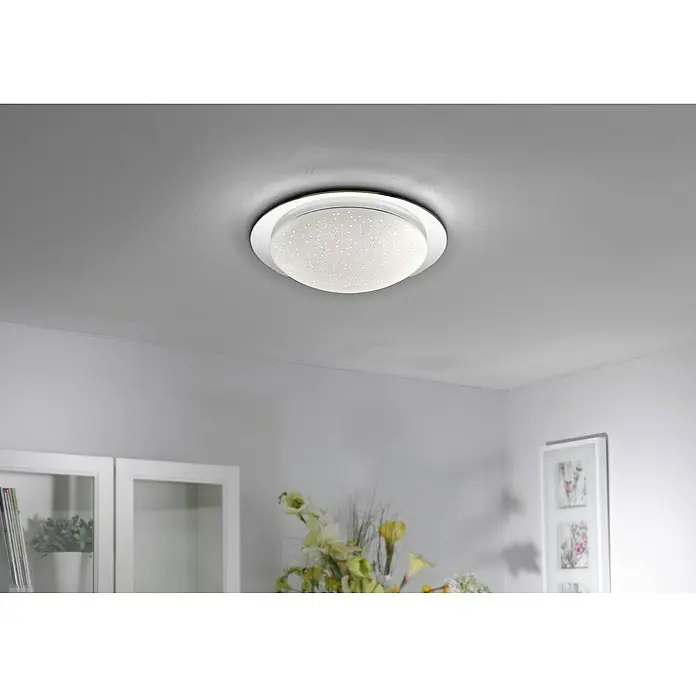 Paul Neuhaus LED-Deckenleuchte rund Skyler - 27 W, Stahl, Warmweiß - Moderne LED-Deckenleuchte mit Sterneneffekt und Chromrand, die ein helles und elegantes Licht in jedem Raum verbreitet.\n