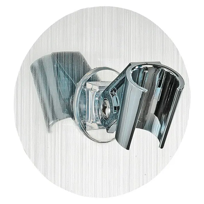 Wenko Brausehalter Static-Loc® Osimo - Kunststoff, Silber - Nahaufnahme einer verchromten Duschkopfhalterung mit klarem Saugnapf an einer gebürsteten Metallwand.
