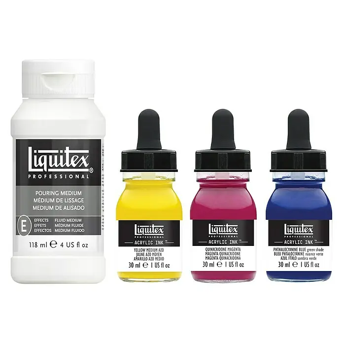 Liquitex Professional Zeichentinten-Set Technik - 3 Stk. x 30 ml, Flasche mit Tropfpipette - Produktansicht von Liquitex Professional Pouring Medium und Acrylic Ink Farben in Gelb, Magenta und Blau.