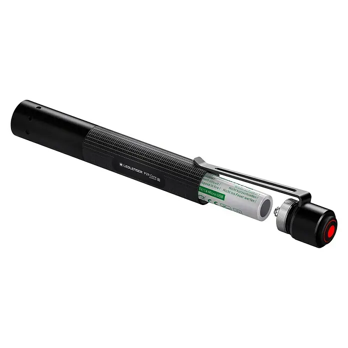 Ledlenser Taschenlampe P2R Core - 15 lm - 120 lm, IP54 - Abgebildete Ledlenser P2R Core Stiftlampe mit herausgenommener Batterie, kompakt, leicht, ideal für Alltag, Beruf und Outdoor-Aktivitäten.