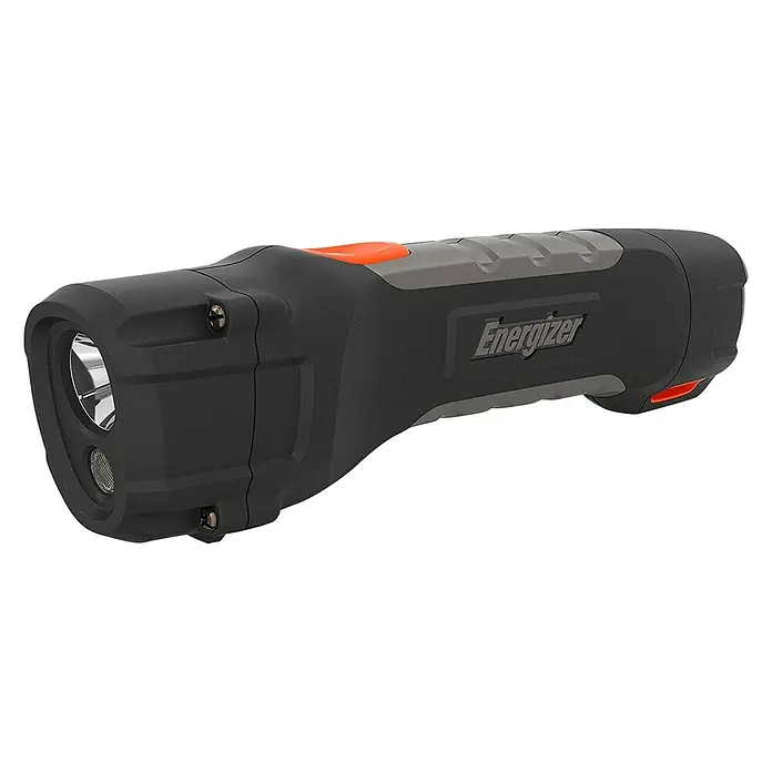 Energizer Linterna Hardcase - 295 x 150 x 85 mm, 35 lm - 400 lm, IPX4 - Imagen de una linterna Energizer negra con un botón naranja, sobre un fondo negro.