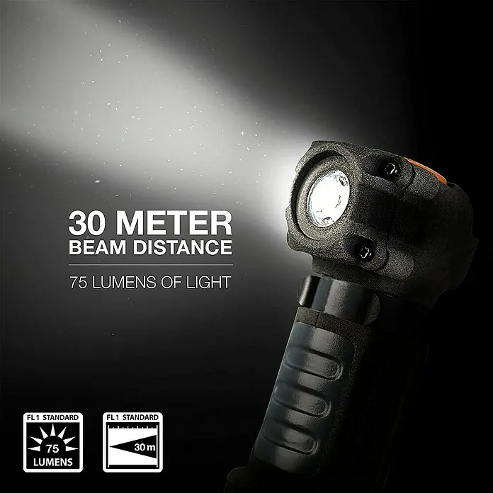 Energizer Linterna Hardcase Multiuso - 75 lm, IPX4 - Primer plano de una linterna táctica con cabezal en ángulo, que proporciona 75 lúmenes de luz y una distancia de haz de 30 metros.