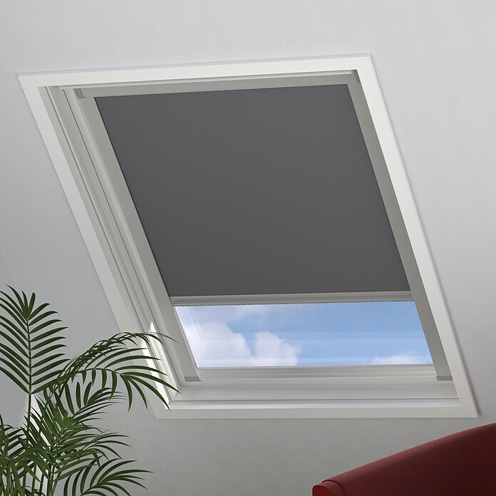 Dachfensterrollo Sky 2.0 FK06Farbe: Grau, Manuell Mood Shot