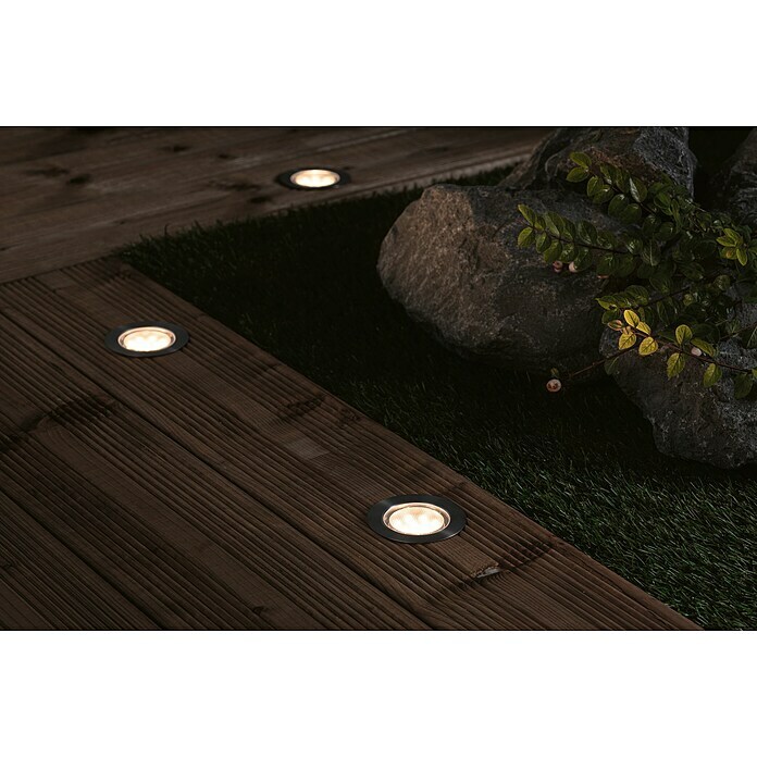 Paulmann Plug & Shine LED-Gartenspot-Set FloorSilber, IP65, 1,3 W, Durchmesser: 7 cm, 3 Stk. Mood Shot