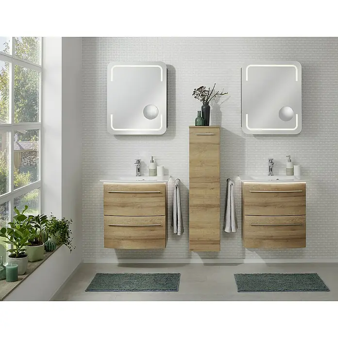 Camargue Stella LED-Spiegelschrank - B x H: 60 x 73,7 cm, Holz, Berg Eiche, DIN Anschlag: Rechts, Kantenausführung Tür: Abgerundet - Modernes Badezimmer-Design mit zwei Waschbeckenunterschränken in Holzoptik, beleuchteten Spiegeln und passendem Hochschrank für ein stilvolles Ambiente.