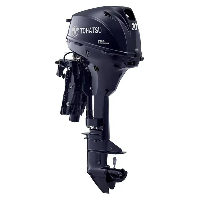 Tohatsu Außenbordmotor MFS 20E EPTS - 14,71 kW, Fernsteuerung, Kurzschaft, Elektrostart, Propellernaben-Auspuff - Ein Tohatsu 20-PS-Viertakt-Außenbordmotor in dunklem Design ist abgebildet. Ein leistungsstarker und zuverlässiger Motor für Bootsfahrten.