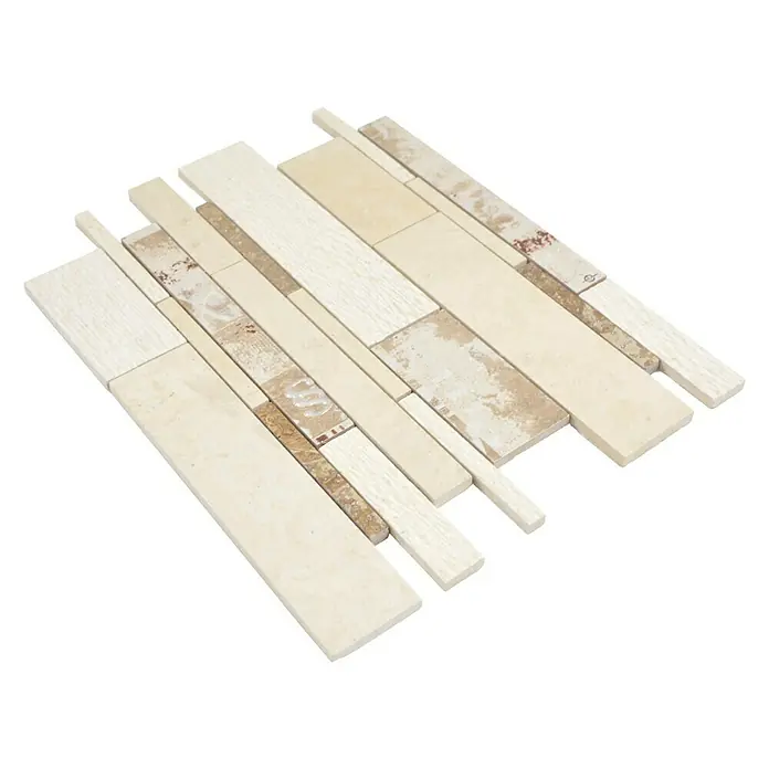Mosaikfliese Verbund Mix MTS STB B03 - 25,5 x 30 cm, Beige/Braun, Matt - Nahaufnahme von Travertin Mosaikfliesen mit verschiedenen Farben und Texturen, die ein elegantes Muster bilden.
