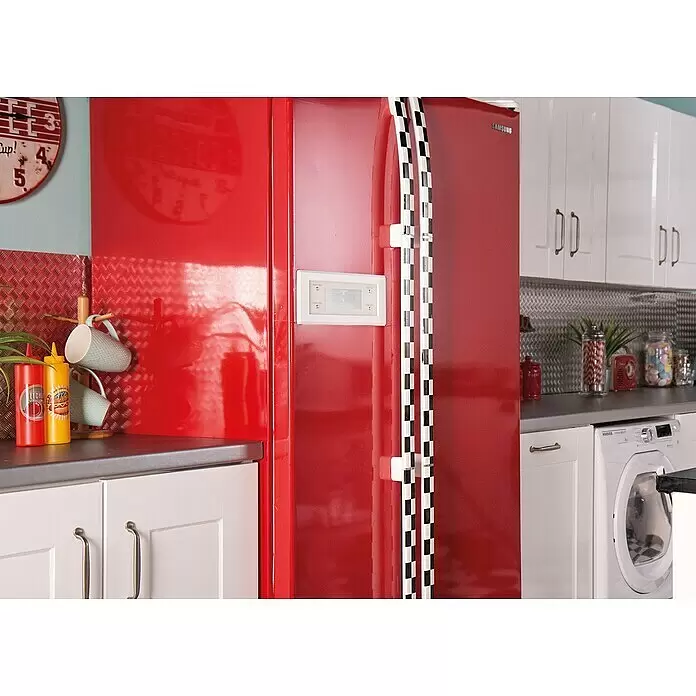 D-c-fix Klebefolie Uni Lack - 200 x 45 cm, Signalrot, Selbstklebend - Stimmungsaufnahme