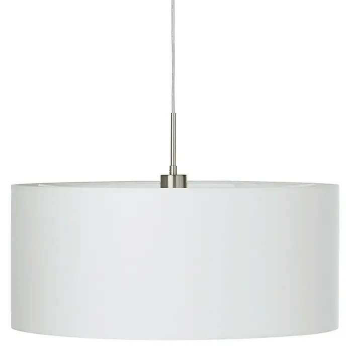 Eglo Pasteri Pendelleuchte rund - 60 W, Ø x H: 530 mm x 110 cm, Weiß, Nickel matt, E27 - Nahaufnahme einer weißen Hängeleuchte mit zylindrischem Schirm und Metallaufhängung, die ein modernes und elegantes Design zeigt.