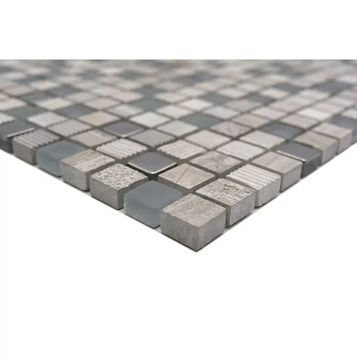 Mosaikfliese Quadrat Crystal Mix XCM HQ10 - 30,5 x 30,5 cm, Grau/Silber, Matt - Nahaufnahme eines Mosaiks mit quadratischen Fliesen in verschiedenen Grau- und Beigetönen, ideal für moderne Wand- und Bodendesigns.