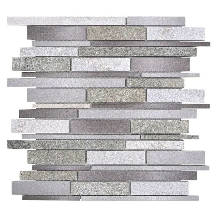 Mosaikfliese Verbund Crystal Mix XSA 535 - 30 x 31 cm, Grau/Beige, Matt - Nahaufnahme eines Mosaiks aus rechteckigen, grauen, grünen und weißen Steinen, die ein elegantes und modernes Design zeigen.