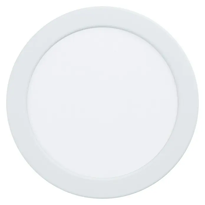 Eglo Fueva 5 LED-Einbauspot - 10,5 W, Warmweiß, Weiß, Ø x H: 16,6 x 2,6 cm, Dimmbar - Nahaufnahme einer runden, weißen LED-Deckenleuchte mit schlichtem Design vor schwarzem Hintergrund.