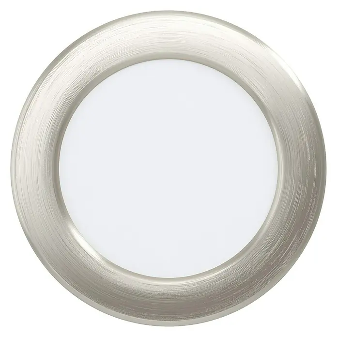 Eglo Fueva 5 LED-Einbauspot - 5,5 W, Warmweiß, Nickel matt, Ø x H: 11,7 x 2,6 cm - Nahaufnahme einer runden LED-Deckenleuchte mit gebürstetem Nickelrahmen, die modernes Design und energieeffiziente Beleuchtung vereint.