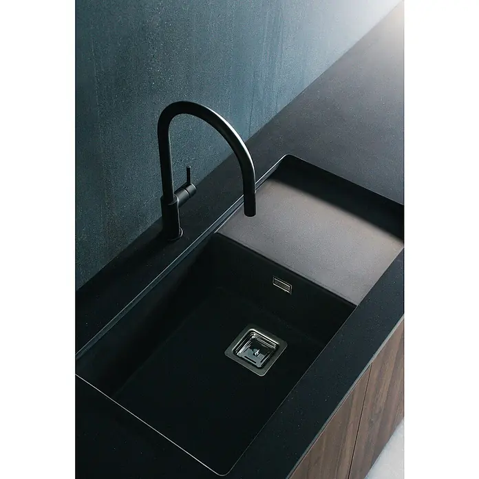 Poalgi Fregadero encastrable Zie Soft 81 - 45 x 85 cm, Material compuesto, Negro, Brillante - Fregadero negro con grifo. Diseño elegante con grifo moderno, ideal para cualquier cocina.