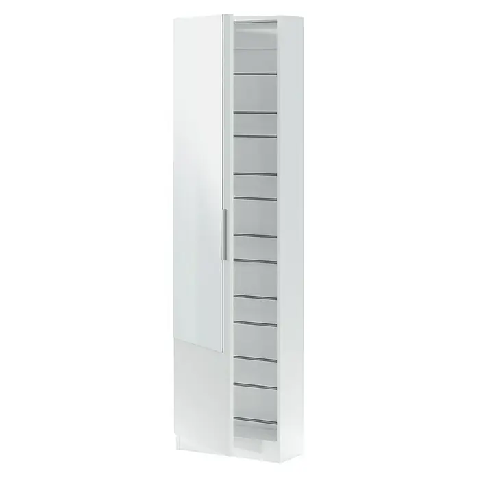 Zapatero Kristal - L x An x Al: 22 x 50 x 180 cm, Blanco ártico, Espejo - Armario zapatero blanco con una puerta parcialmente abierta y estantes visibles, ideal para organizar y guardar zapatos.
