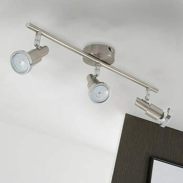 Tween Light LED-Deckenstrahler - 3 W, L x B x H: 475 x 80 x 120 mm, Nickel matt, Anzahl Leuchtmittel: 3 Stk. - Moderne Deckenleuchte mit drei Strahlern aus gebürstetem Stahl. Ideal für Wohnzimmer oder Flur, um gezieltes Licht zu erzeugen.