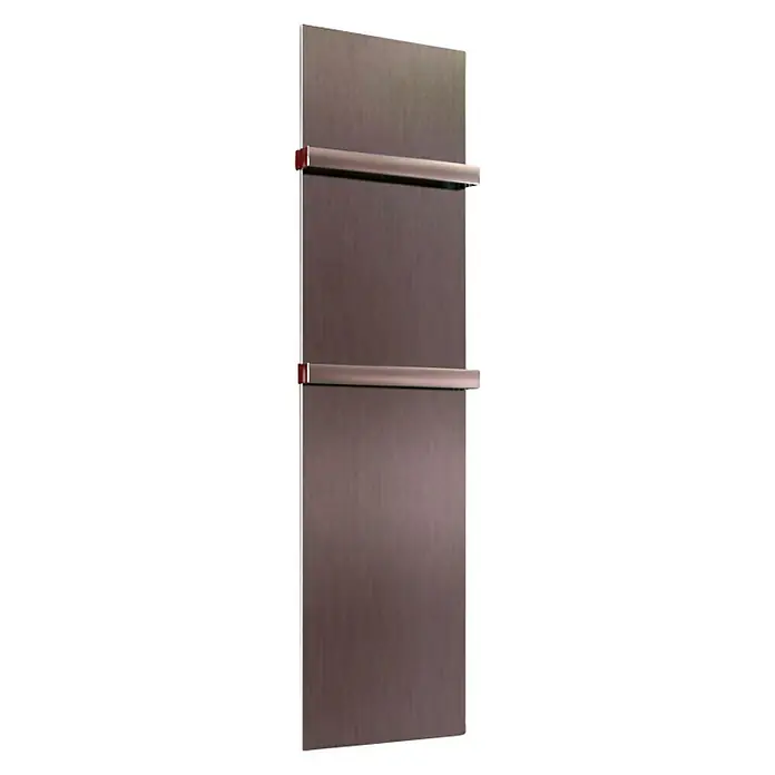Szagato Designheizkörper Manhattan 3 - B x H: 470 x 1.800 mm, Wärmeleistung bei Vorlauftemperatur von 75 °C (D: 50): 1.118 W, Edelstahl matt, Mit 2 Handtuchhalter (50 mm) - Das Bild zeigt einen modernen, schlanken Heizkörper mit zwei Handtuchhaltern in einem eleganten Design, perfekt für jedes Badezimmer.