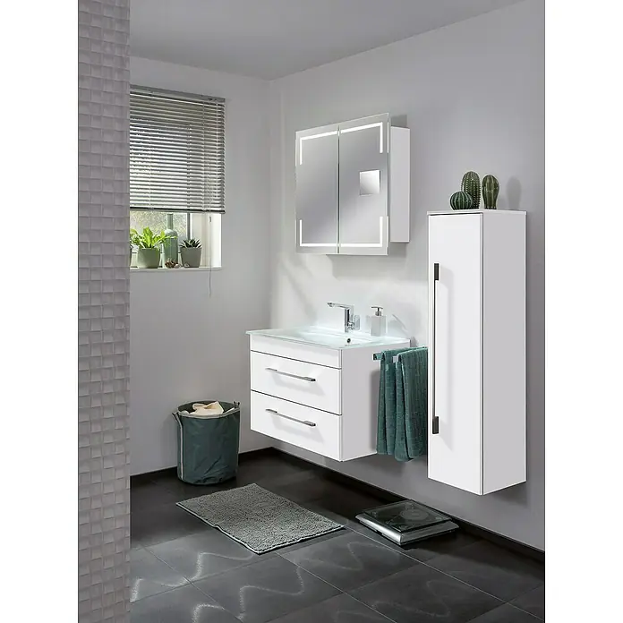 Camargue Stella LED-SpiegelschrankB x H: 80 x 73,7 cm, Holz, Weiß, Mit Beleuchtung, Kantenausführung Tür: Eckig - Das elegante Badezimmer-Set mit Waschtisch, Spiegelschrank und Hochschrank in Weiß bietet stilvollen Stauraum und modernes Design für Ihr Bad.