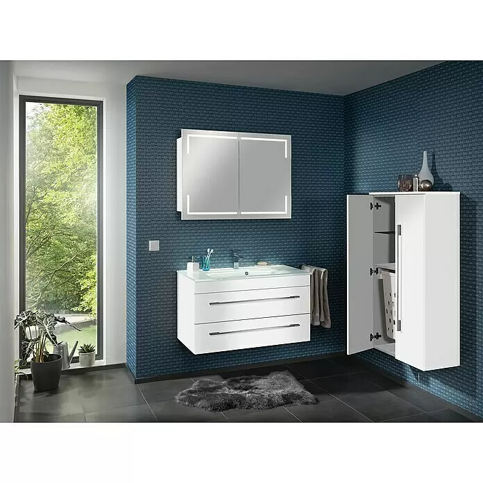 Camargue Stella LED-Spiegelschrank - B x H: 120 x 73,7 cm, Holz, Weiß, Mit Beleuchtung, Kantenausführung Tür: Eckig - Stimmungsaufnahme