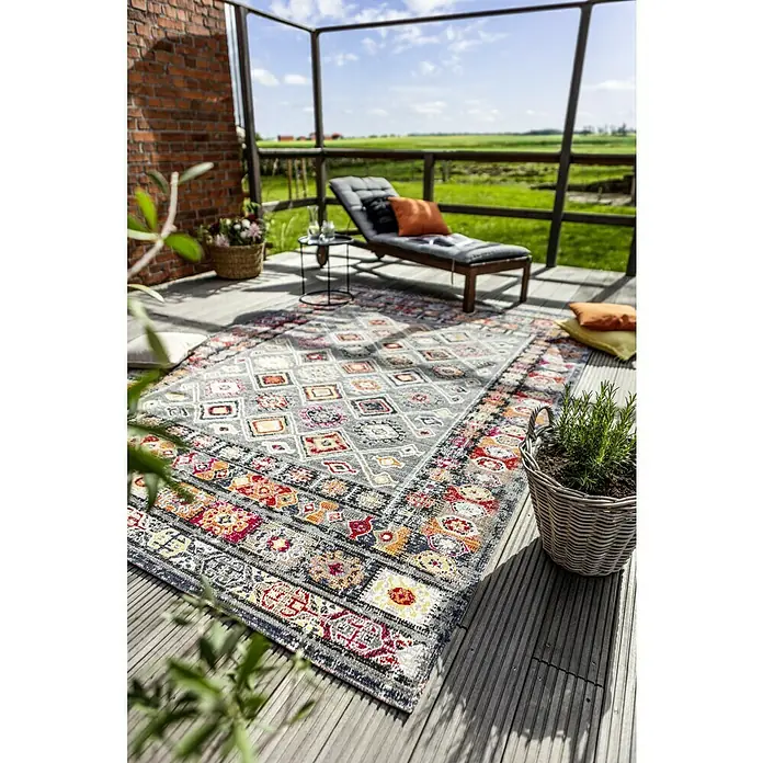 Outdoor-Teppich Bonnie - Bunt Hell, 170 x 120 cm, 100 % Polypropylen - Der stilvolle Teppich mit bunten Mustern verleiht der Terrasse eine gemütliche Atmosphäre. Perfekt für entspannte Stunden im Freien.