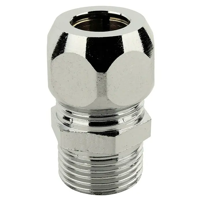 Quetschverschraubung 3 - ⅜″ x 10 mm, Verchromt - Nahaufnahme eines glänzenden, verchromten Wasserrohrverbindungsstücks mit Gewinde, das für Sanitärinstallationen verwendet wird.