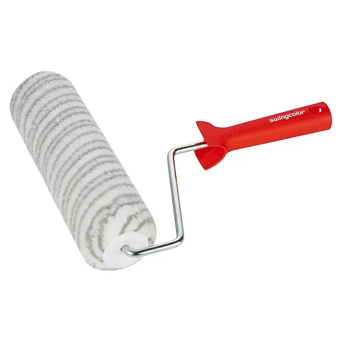 swingcolor Farbroller K48 - Breite Walze: 18 cm, Bügelstärke: 8 mm, Florhöhe: 18 mm - Farbenroller von Swingcolor mit grau-weiß gestreifter Rolle und rotem Griff für gleichmäßiges Auftragen von Farbe auf Oberflächen.