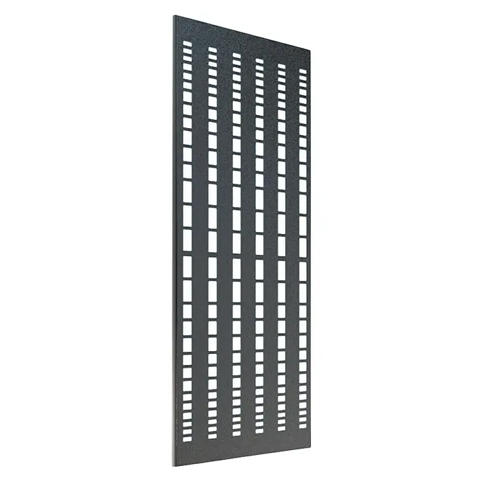 Szagato Designheizkörper Broken Mirror 2 - B x H: 470 x 1.200 mm, Wärmeleistung bei Vorlauftemperatur von 75 °C (D: 50): 799 W, Ohne Handtuchhalter - Gelochte Metallplatte mit rechteckigen Aussparungen in vertikalen Reihen, ideal für individuelle Designprojekte und funktionale Anwendungen.