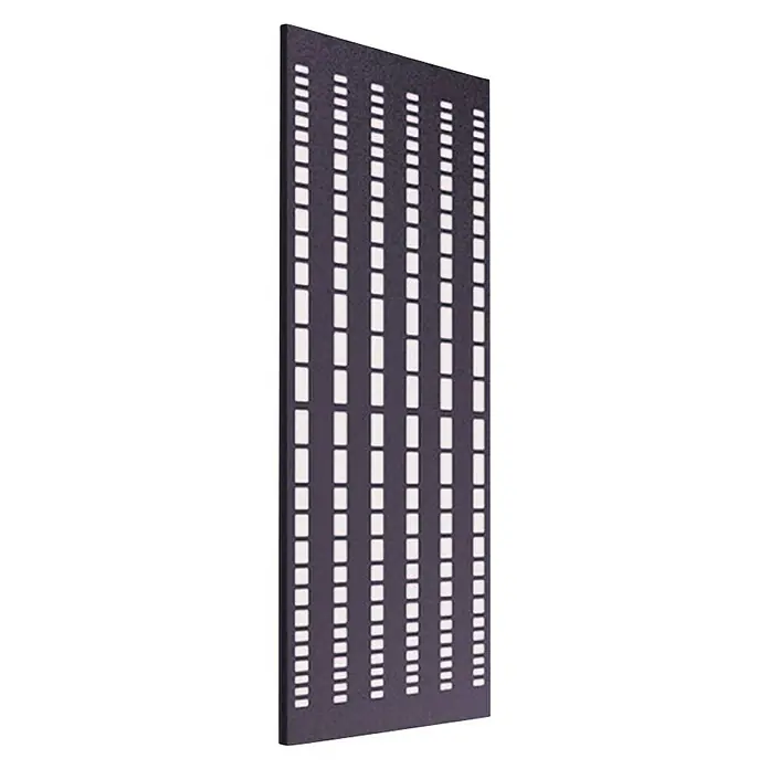 Szagato Designheizkörper Broken Mirror 2 - B x H: 470 x 1.200 mm, Wärmeleistung bei Vorlauftemperatur von 75 °C (D: 50): 799 W, Weiß/Moonstone-Grau, Ohne Handtuchhalter - Das Bild zeigt eine dunkle, perforierte Platte mit rechteckigen Aussparungen in Reihen, ideal als Designelement oder für funktionale Zwecke.