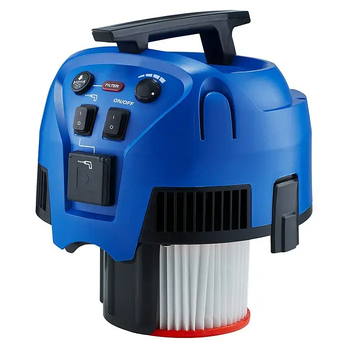 Nilfisk Elektro-Nass- & Trockensauger Multi II 30 T Inox VSC - 1.400 W, Behältervolumen: 30 l, Halbautomatisch - Detailaufnahme eines blauen Nass-Trockensaugers mit schwarzem Griff und Filter. Das Gerät verfügt über verschiedene Bedienelemente.
