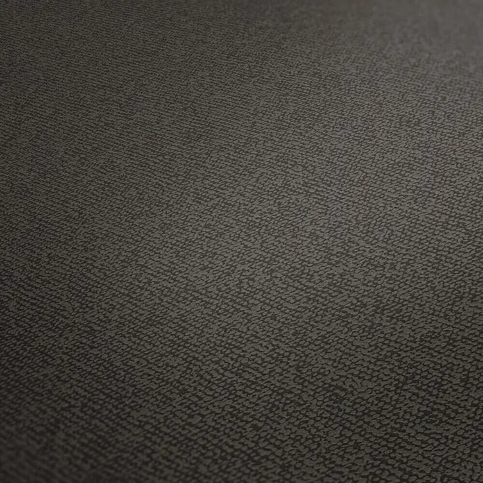 A.S. Création New Elegance Vliestapete I - Schwarz, Uni, 10,05 x 0,53 m - Nahaufnahme eines schwarzen Textilprodukts, das eine feine, gewebte Textur aufweist und eine subtile Eleganz ausstrahlt.