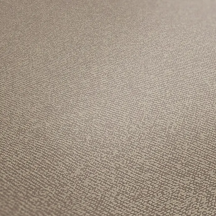 A.S. Création New Elegance Vliestapete - Braun, Uni, 10,05 x 0,53 m - Detailaufnahme einer Tapete mit feiner, texturierter Oberfläche in dezenten Brauntönen für eine natürliche Wandgestaltung.