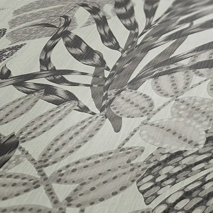 A.S. Création Metropolitan Stories II Vliestapete Blätter - Grau, Floral, 10,05 x 0,53 m - Nahaufnahme eines Stoffes mit Blättermuster in Grau- und Schwarztönen, der eine elegante und natürliche Textur zeigt.