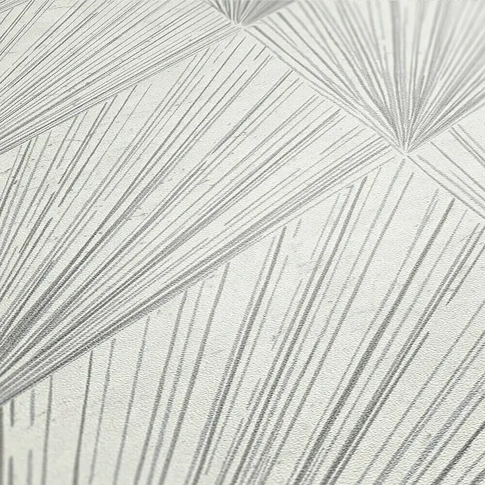 A.S. Création Metropolitan Stories II Vliestapete Artdeco - Weiß/Silber, Grafisch, 10,05 x 0,53 m - Nahaufnahme einer weißen Tapete mit abstraktem, grauem Linienmuster, das ein modernes und stilvolles Design zeigt.