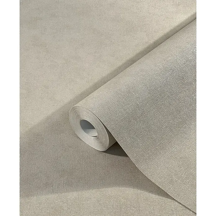 Marburg Sand & Stones Vliestapete Shades - Beige, Uni, 10,05 x 0,53 m - Nahaufnahme einer Rolle stilvoller, hellgrauer Textiltapete mit subtiler Textur.